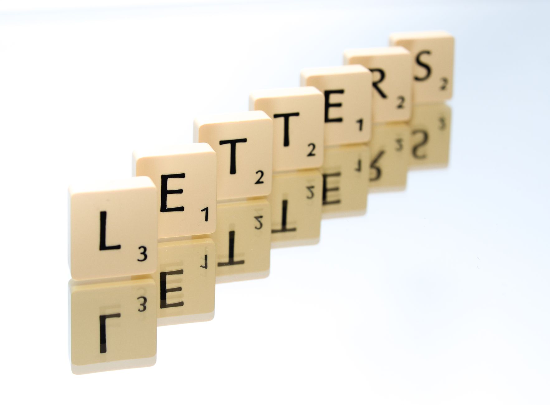 The Science Behind Text-to-Speech: From Rules to Neural Nets