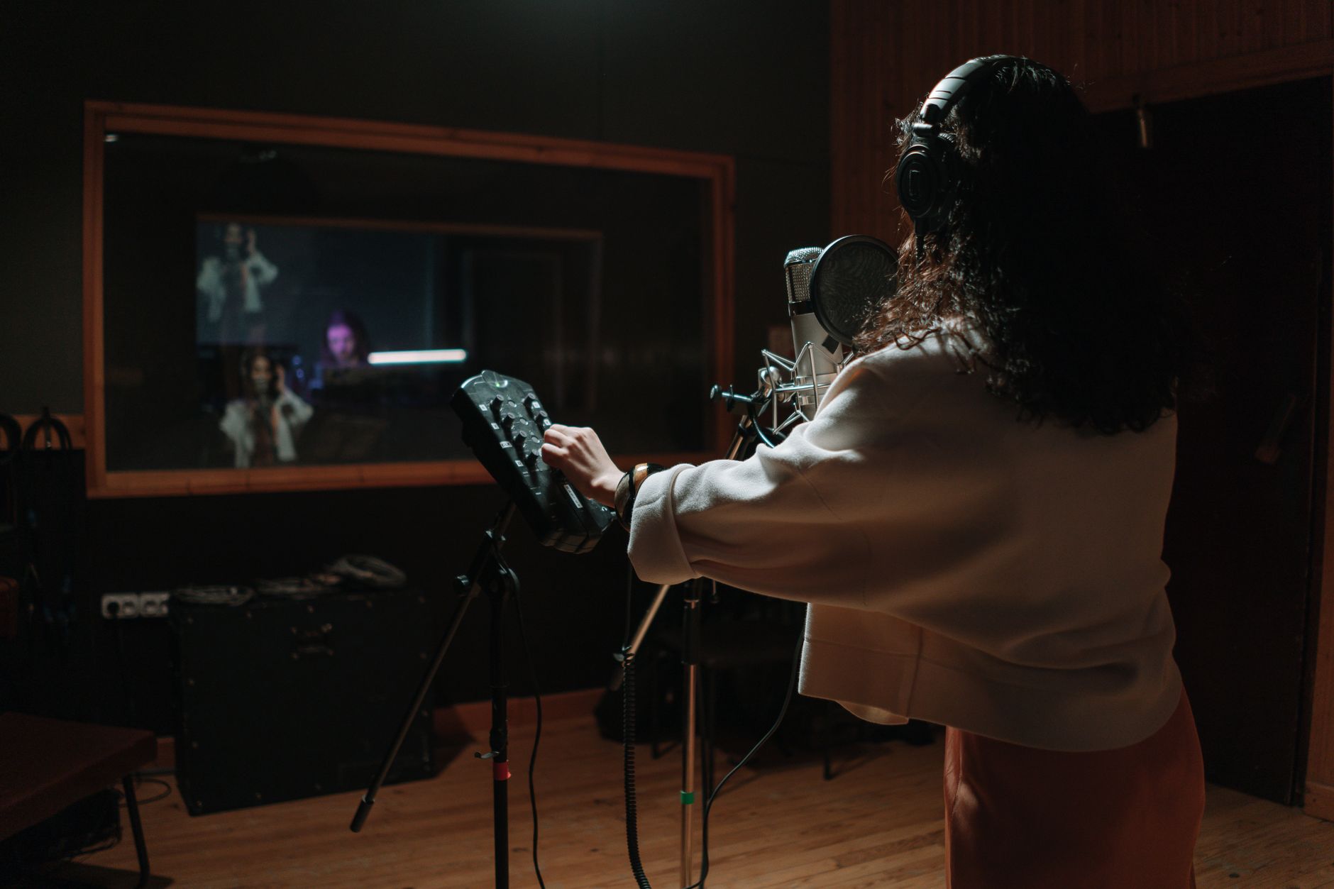 Vocal Remover vs Stem Splitter: Which Tool Do You Need?